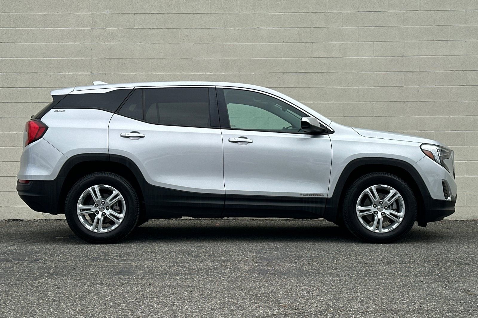 2021 GMC Terrain SLE