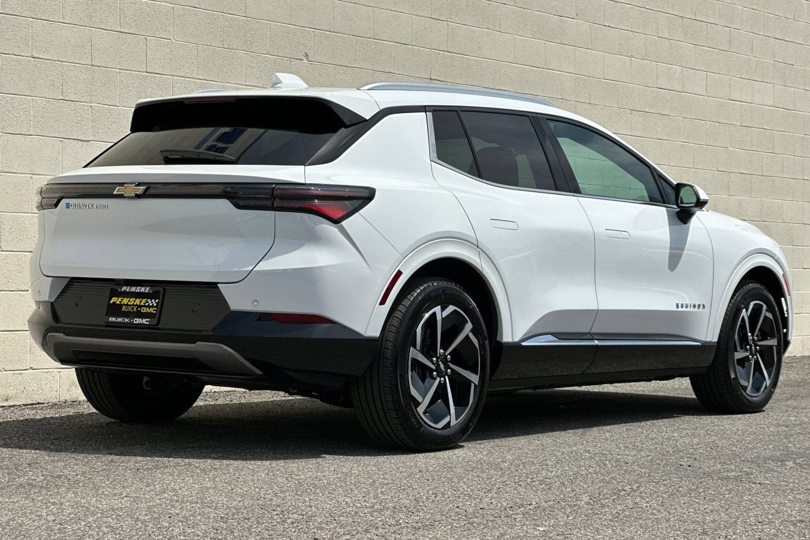2024 Chevrolet Equinox EV 2LT