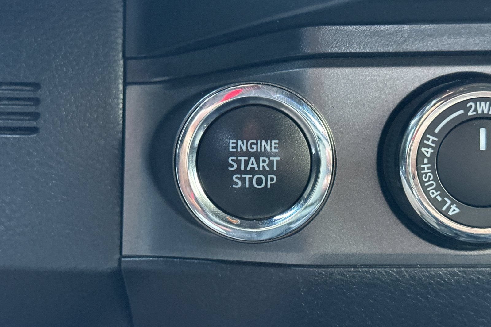 2020 Toyota Tacoma 4WD SR5