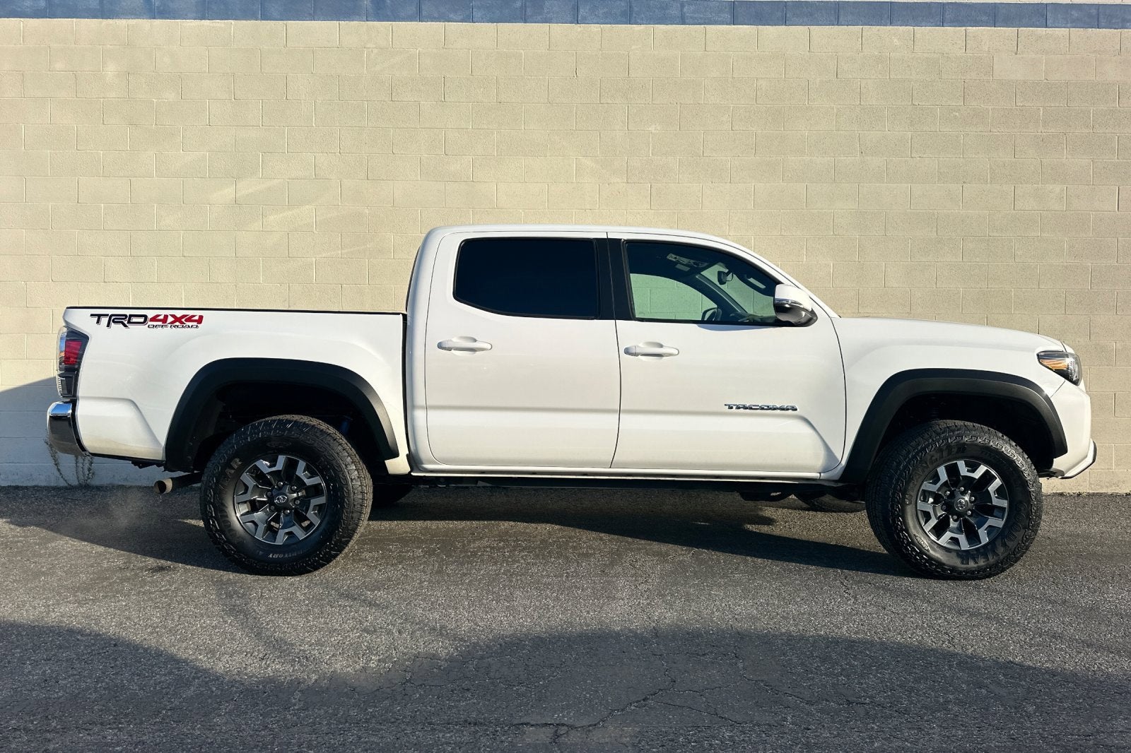 2023 Toyota Tacoma 4WD SR