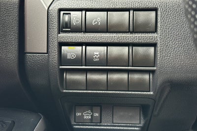 2025 Toyota Tacoma 4WD SR