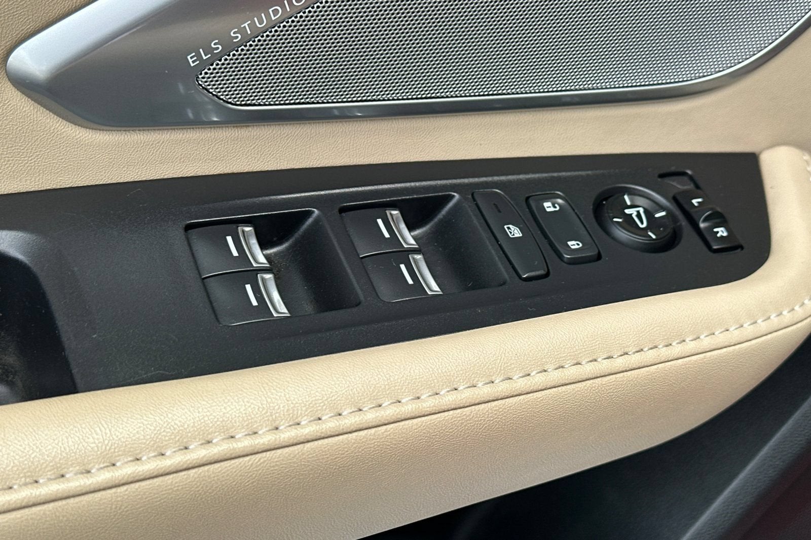 2023 Acura RDX w/Technology Package