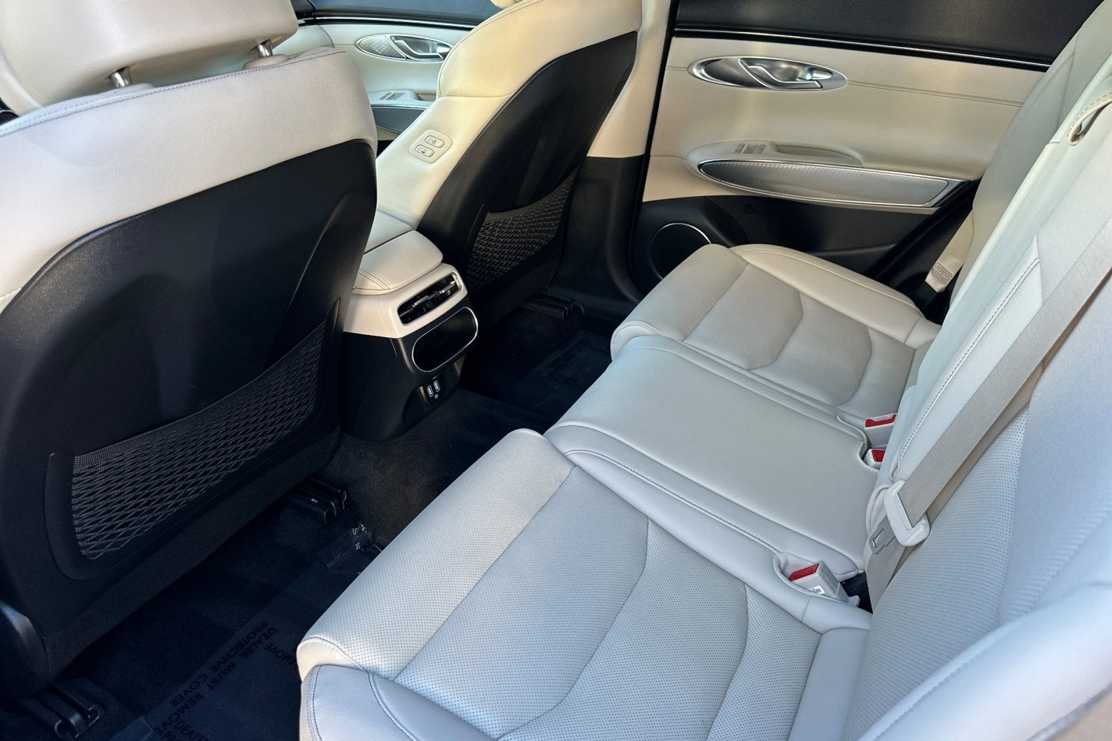 2024 Genesis GV70 2.5T