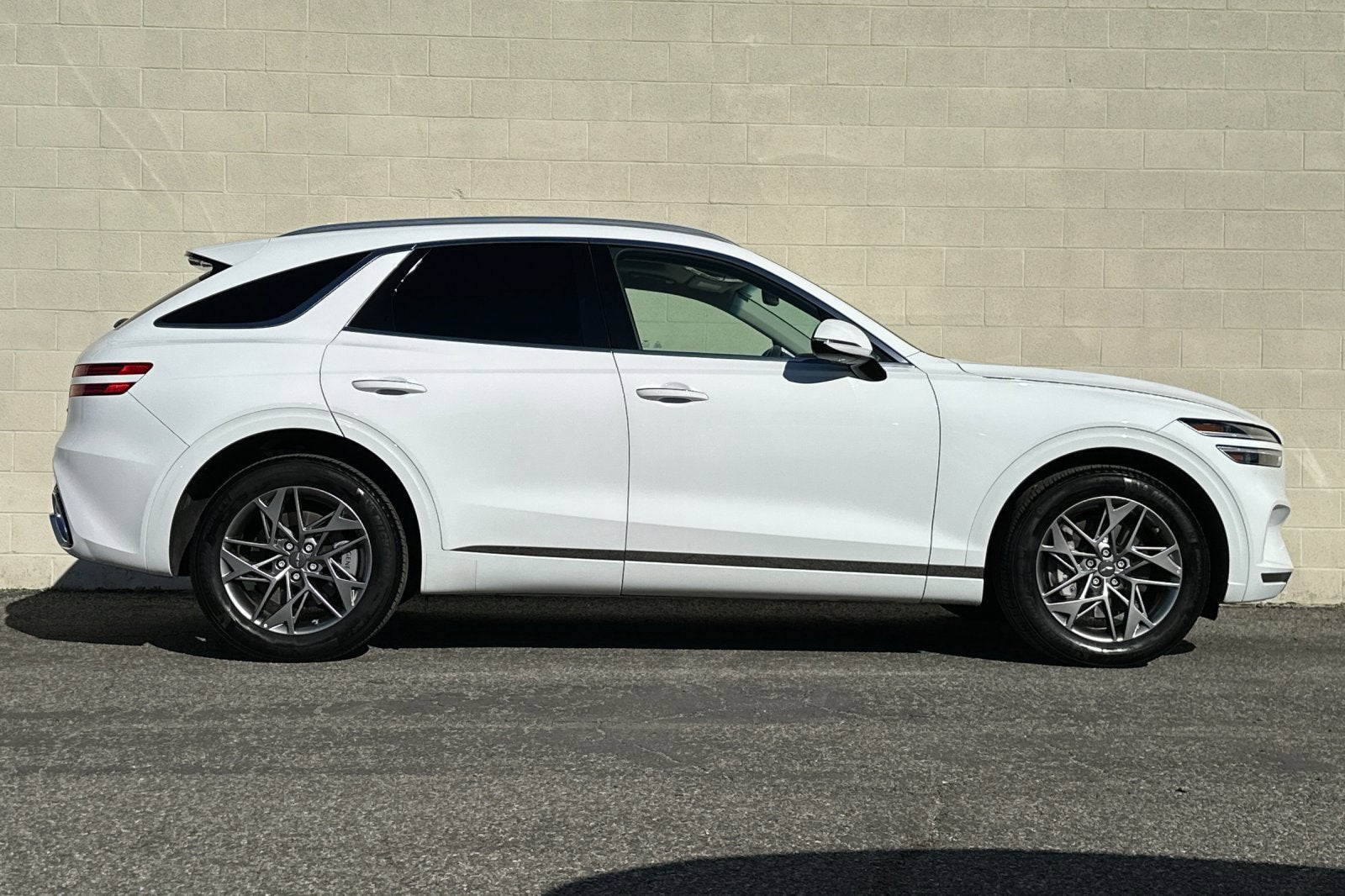 2024 Genesis GV70 2.5T