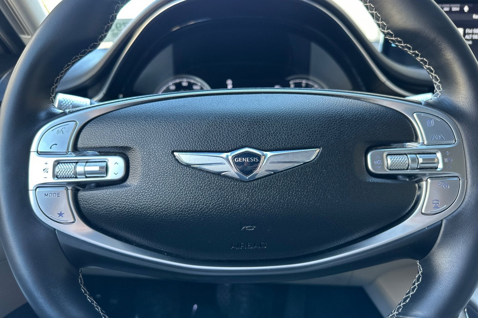 2024 Genesis GV70 2.5T