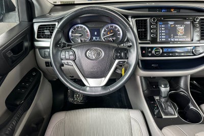 2016 Toyota Highlander LE Plus