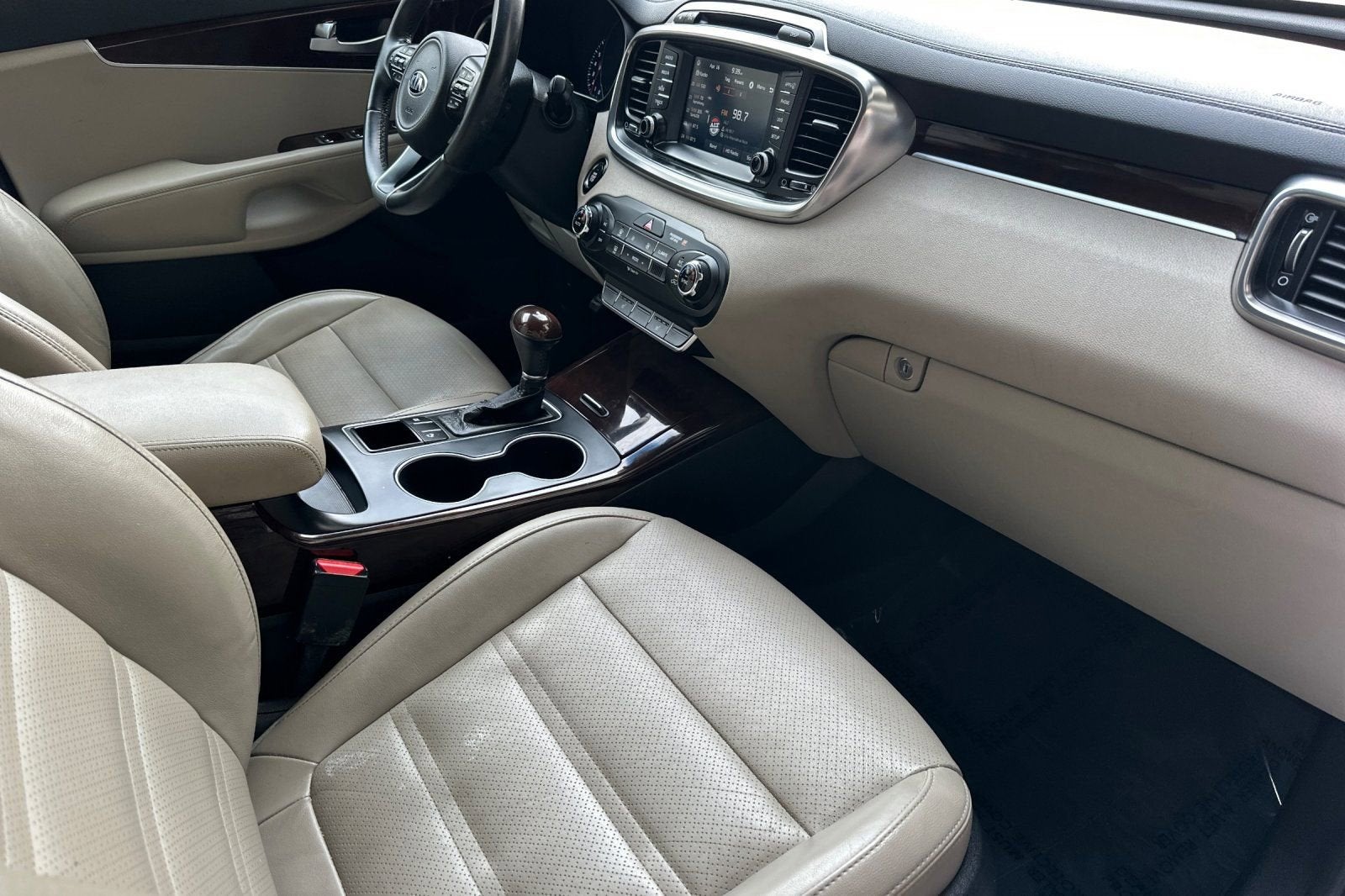 2017 Kia Sorento EX V6