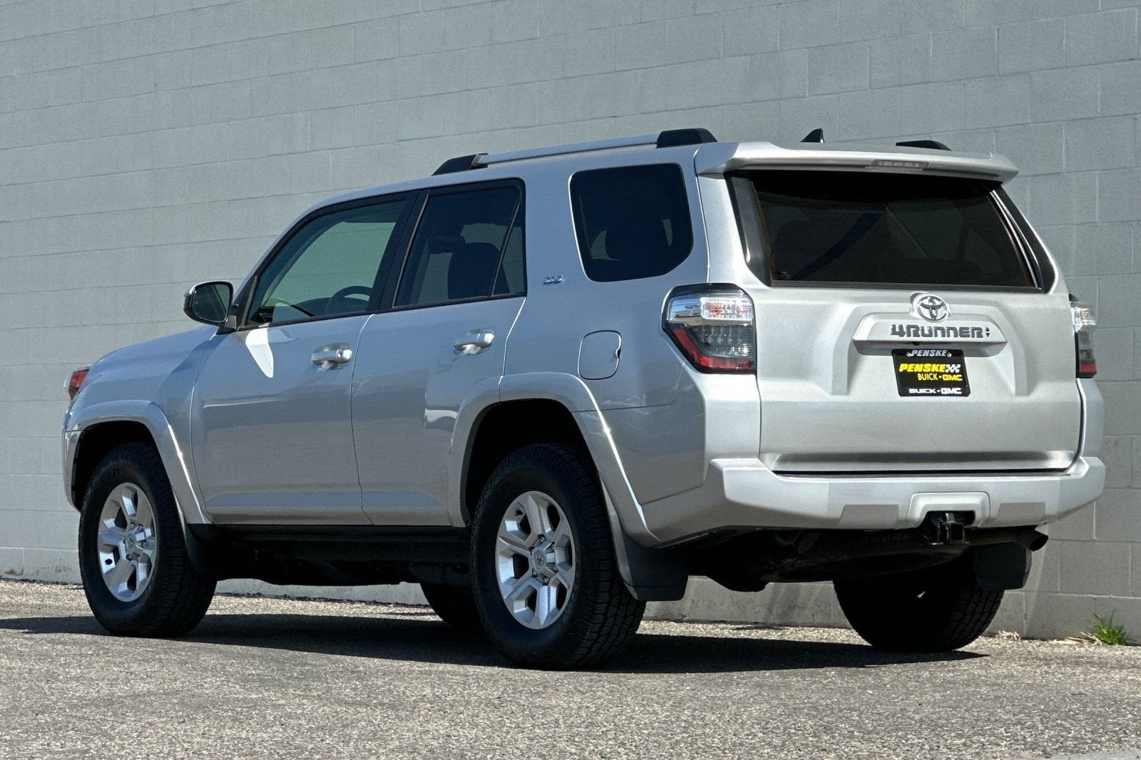 2024 Toyota 4Runner SR5