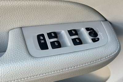 2022 Volvo V60 Cross Country T5