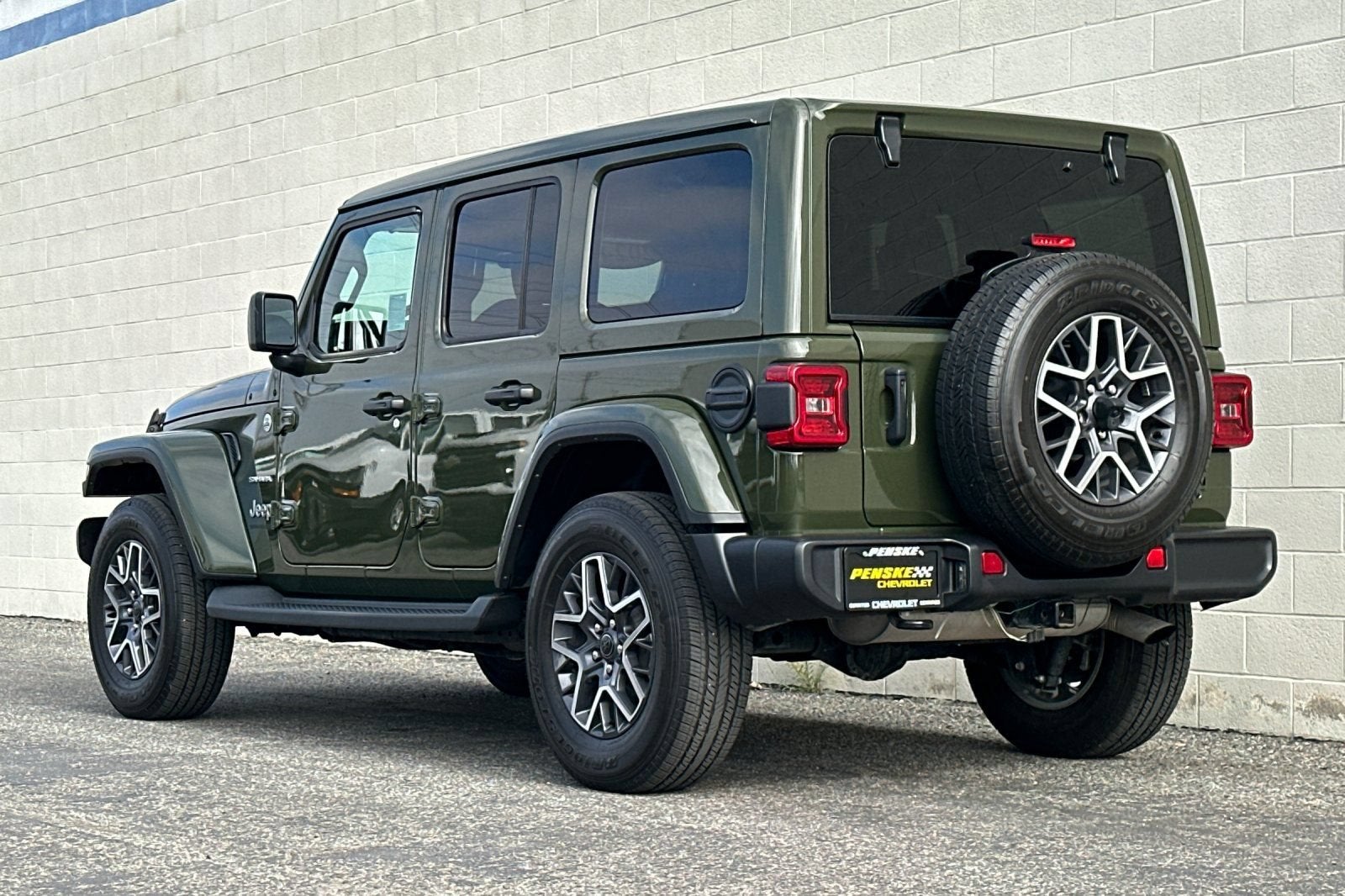 2024 Jeep Wrangler Sahara