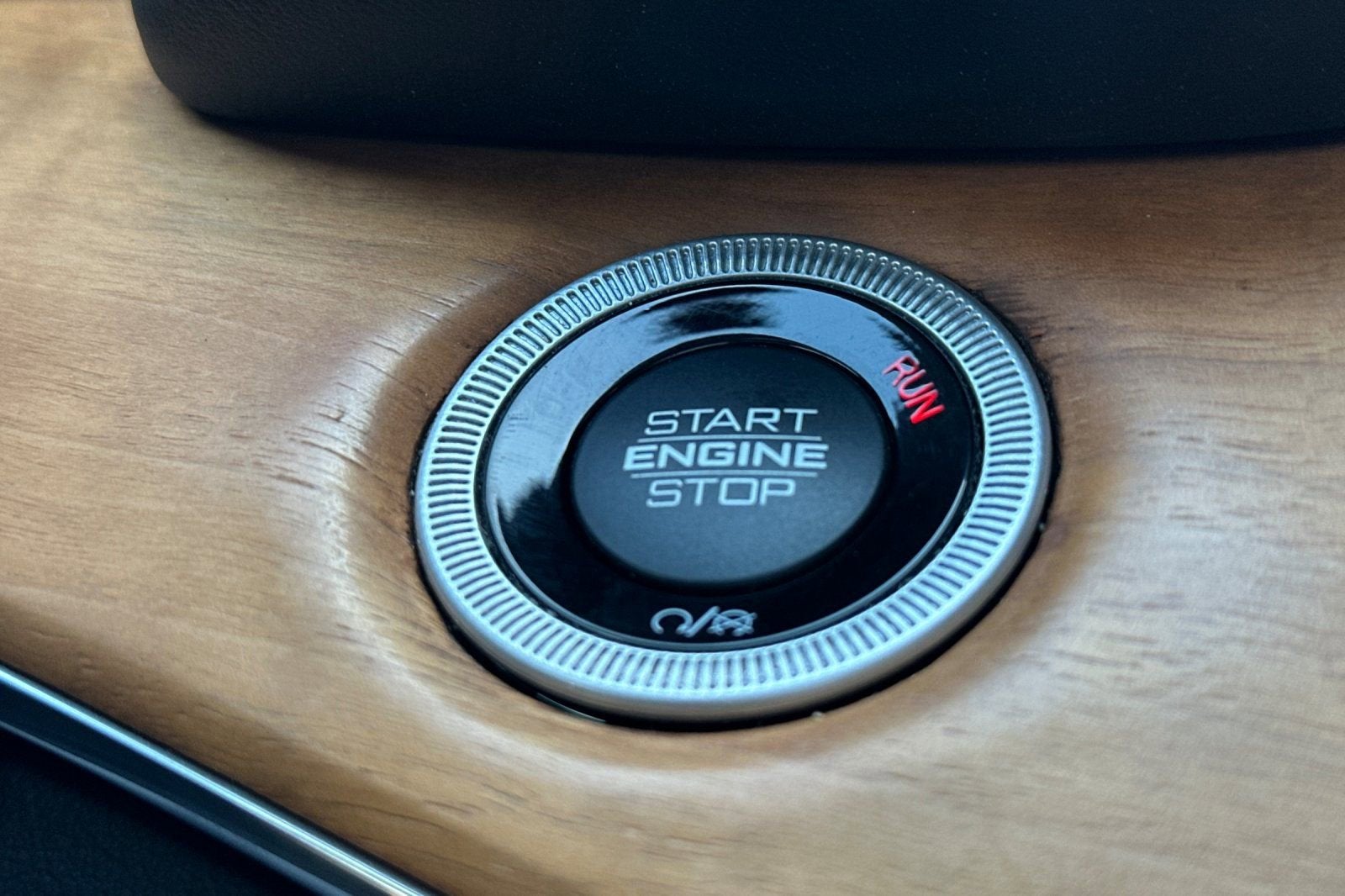 2023 Jeep Grand Cherokee L Summit Reserve