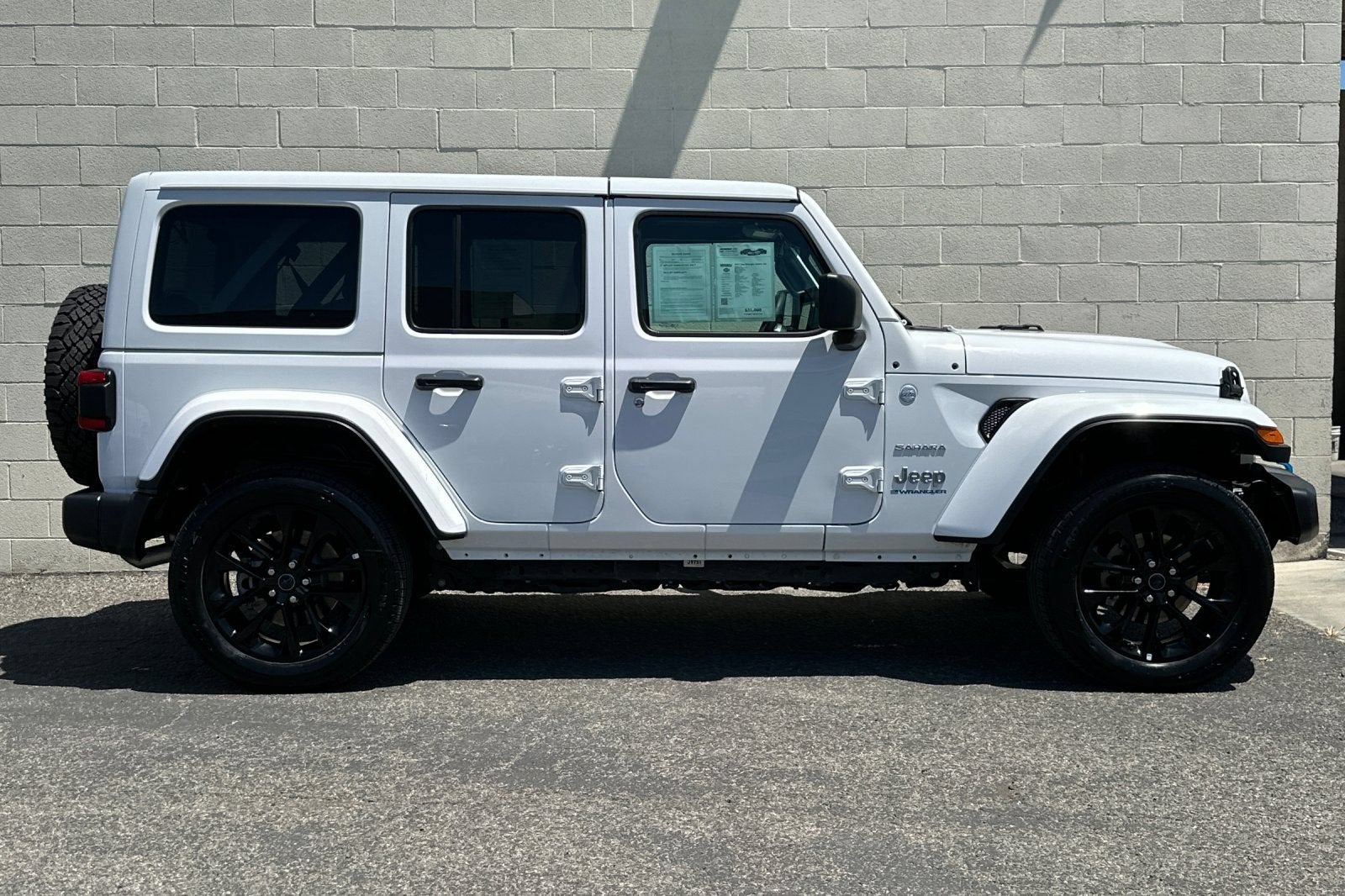 2024 Jeep Wrangler 4xe Sahara