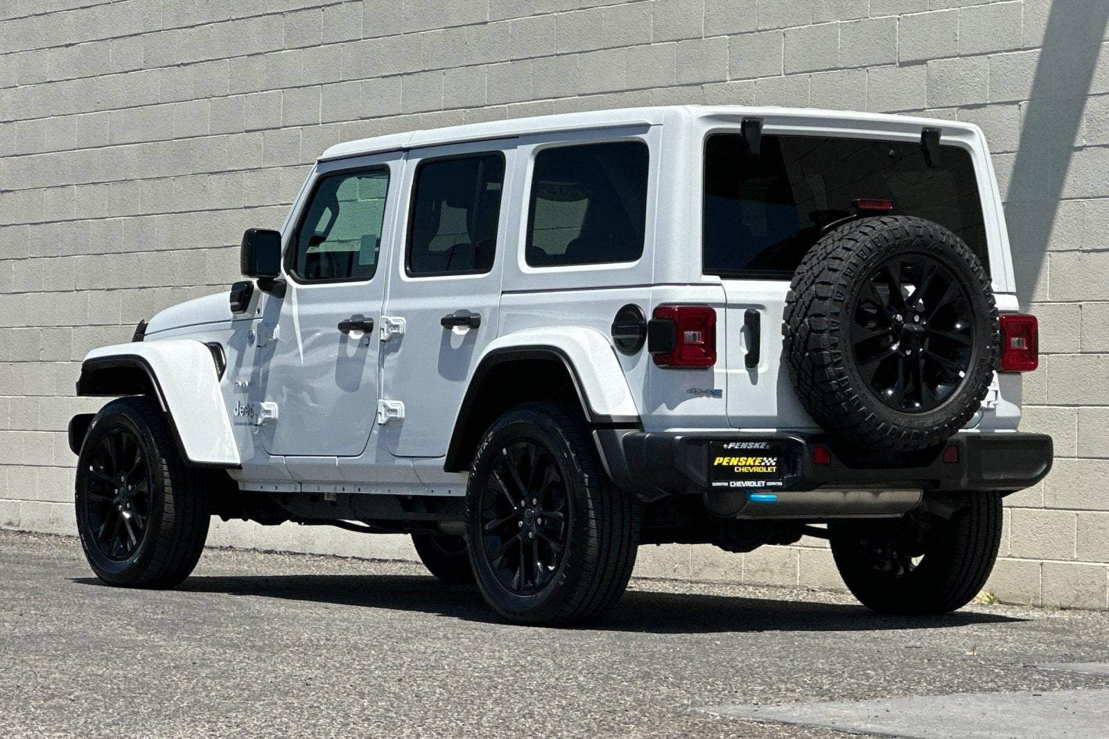 2024 Jeep Wrangler 4xe Sahara