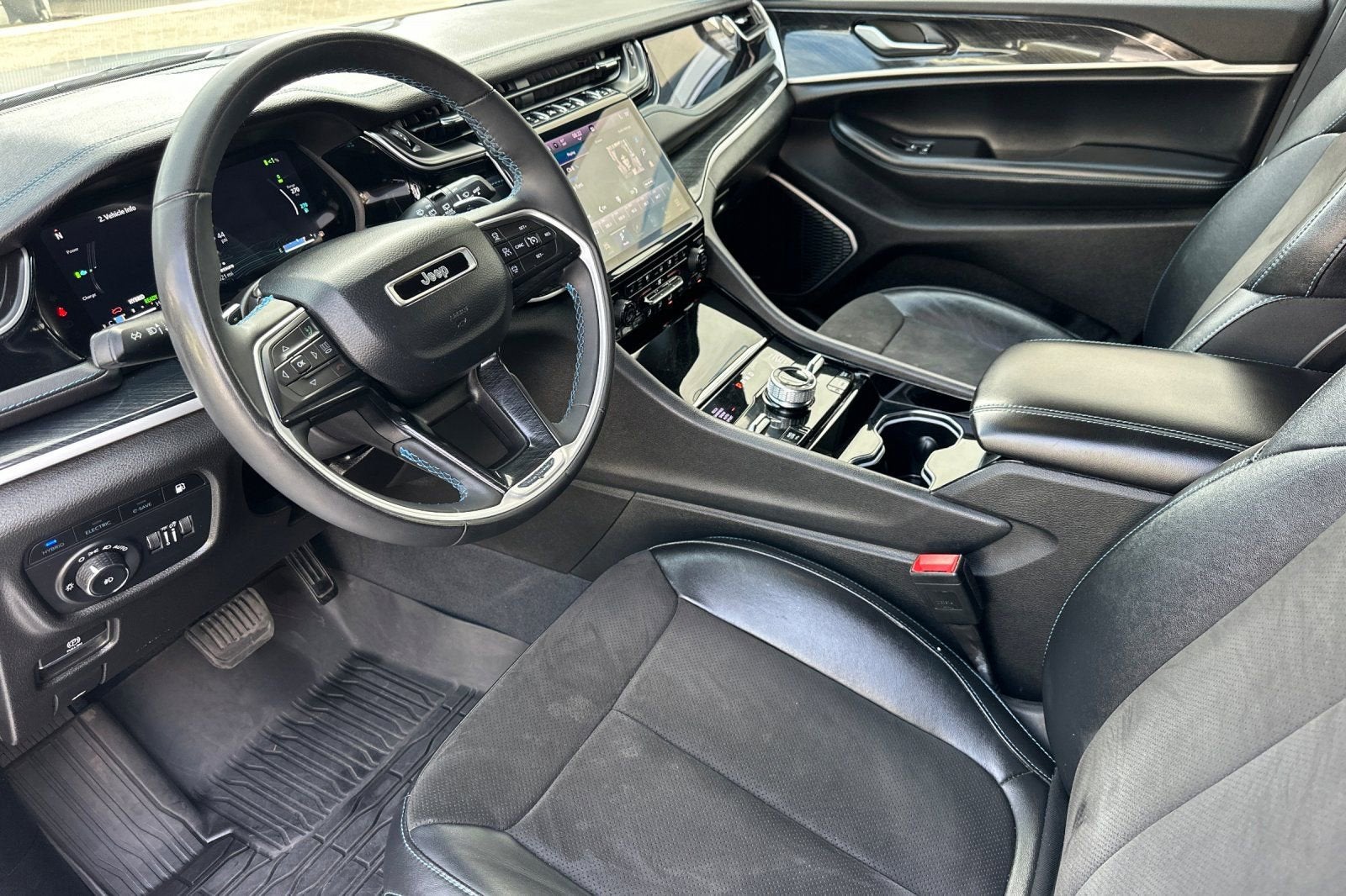 2023 Jeep Grand Cherokee 4xe Trailhawk