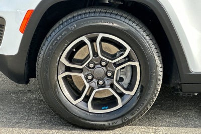 2023 Jeep Grand Cherokee 4xe Trailhawk