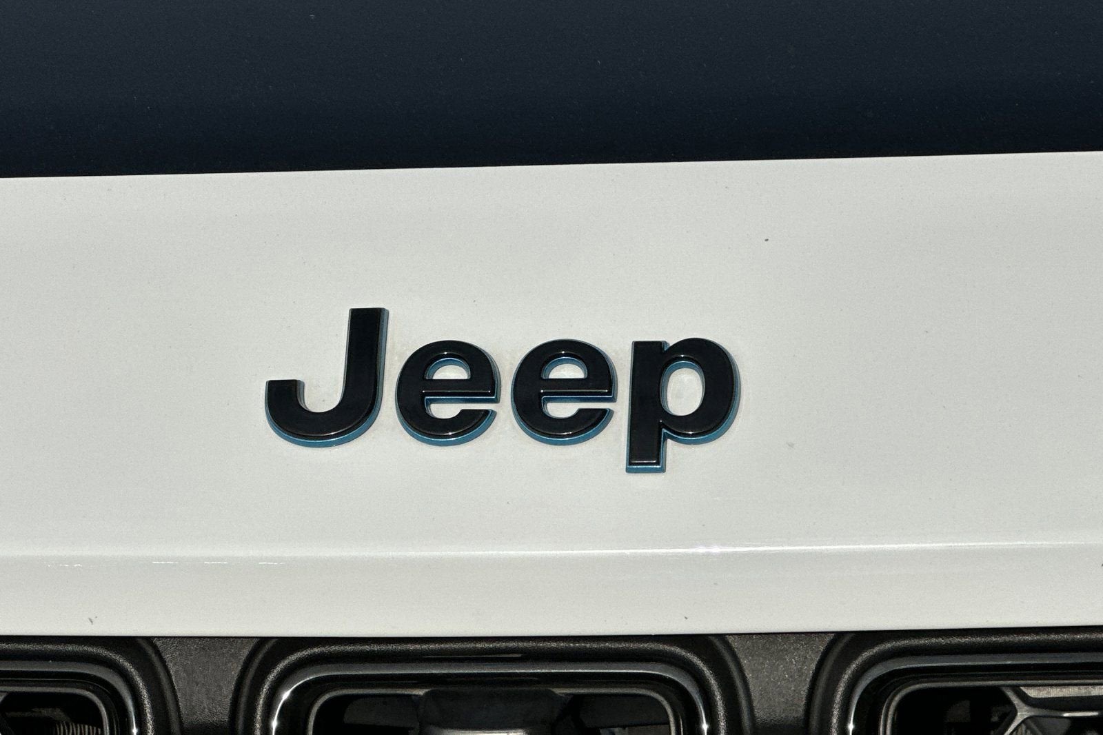 2023 Jeep Grand Cherokee 4xe Trailhawk