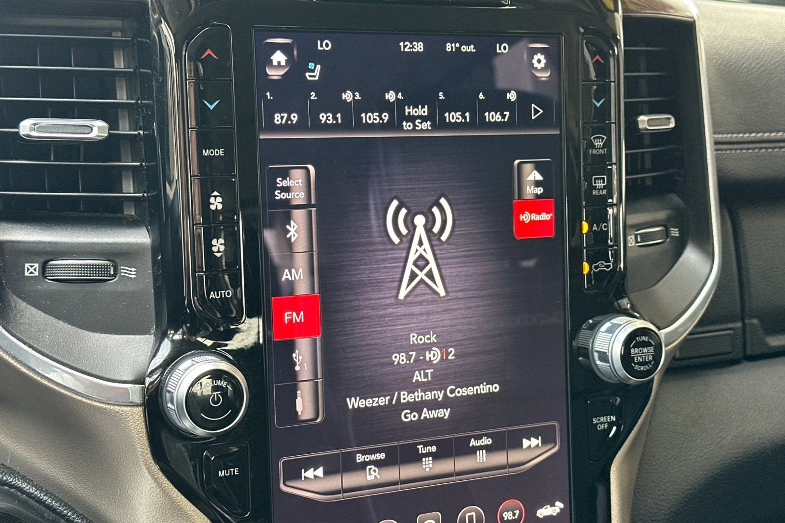 2019 RAM 1500 Laramie