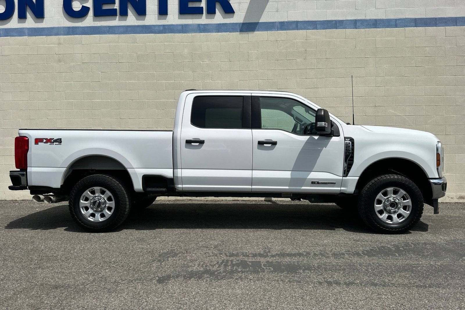 2024 Ford Super Duty F-250 SRW XL