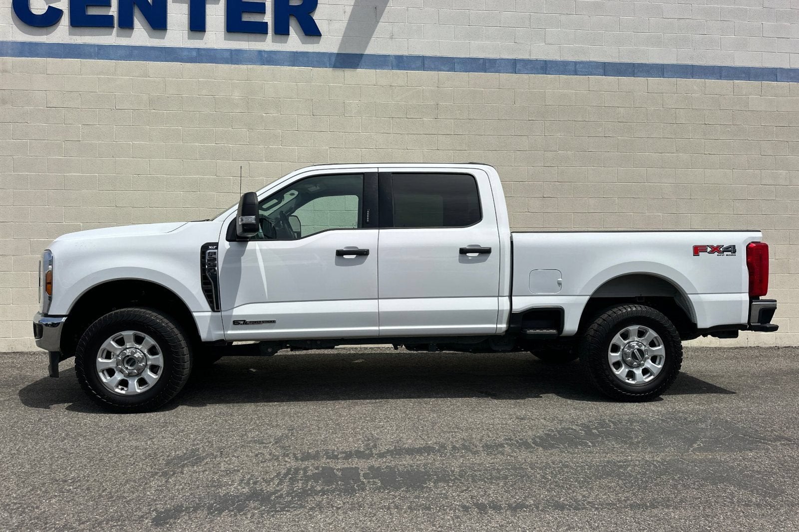 2024 Ford Super Duty F-250 SRW XL