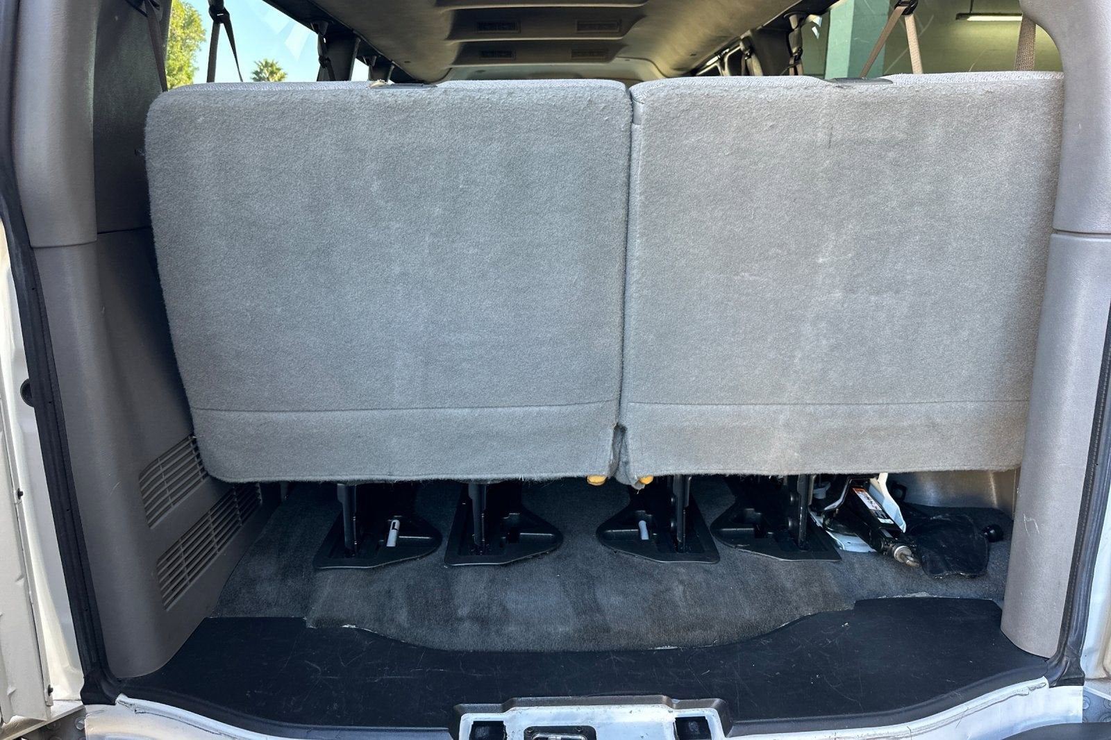 2019 Chevrolet Express Passenger 3500 LT