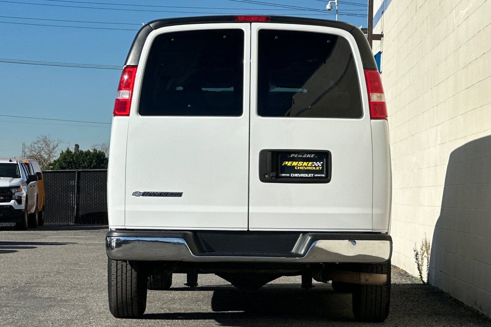2019 Chevrolet Express Passenger 3500 LT