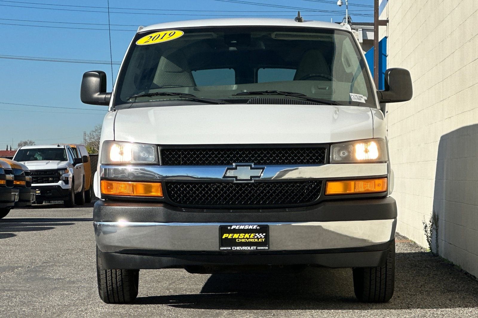2019 Chevrolet Express Passenger 3500 LT