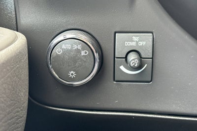2025 Chevrolet Express Passenger 1LT