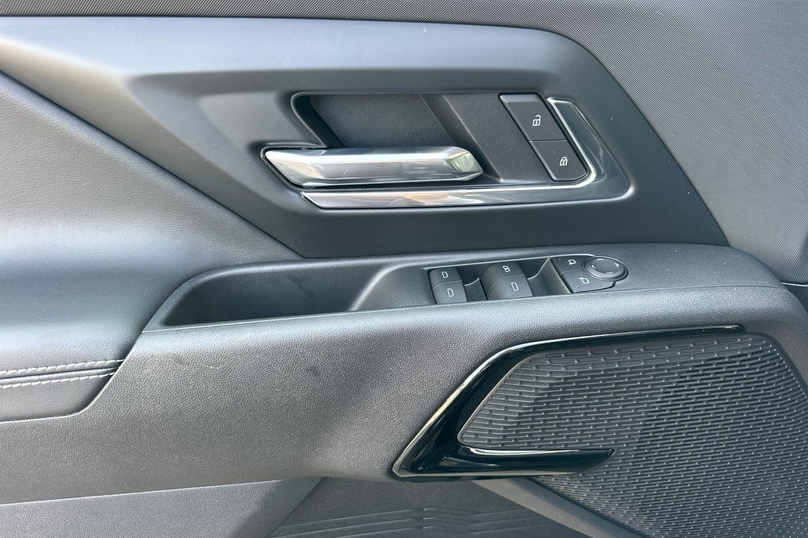 2026 Chevrolet Silverado EV LT - Standard Range