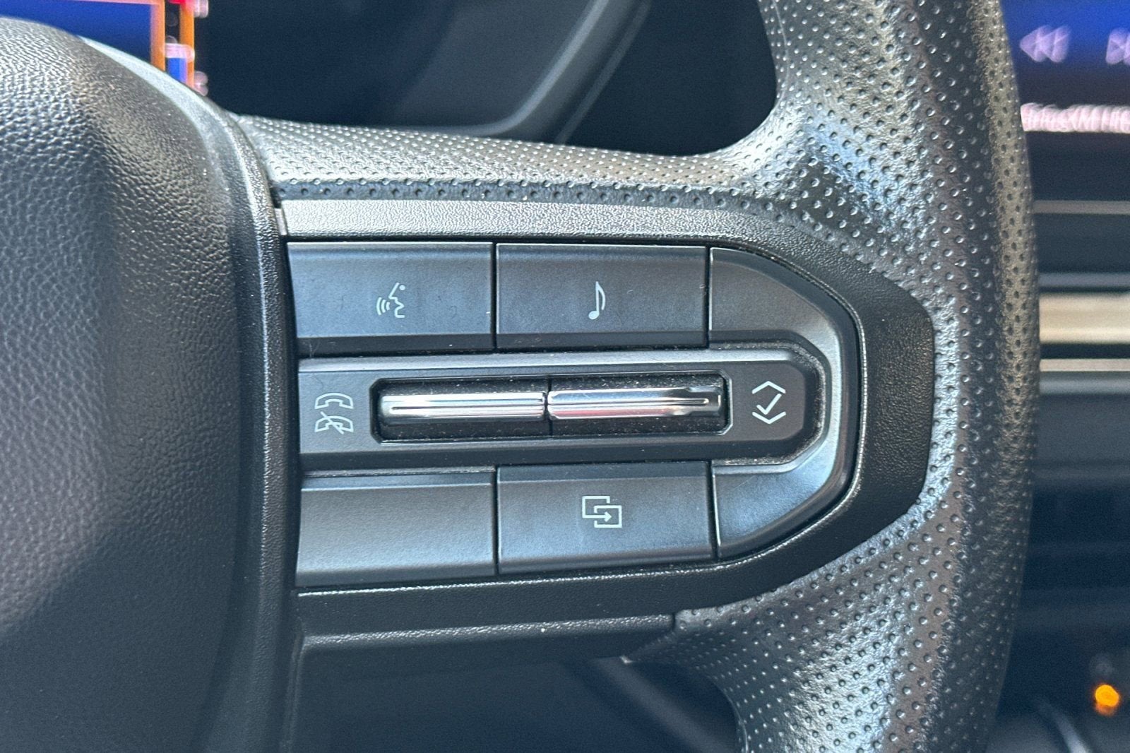 2023 Chevrolet Colorado WT