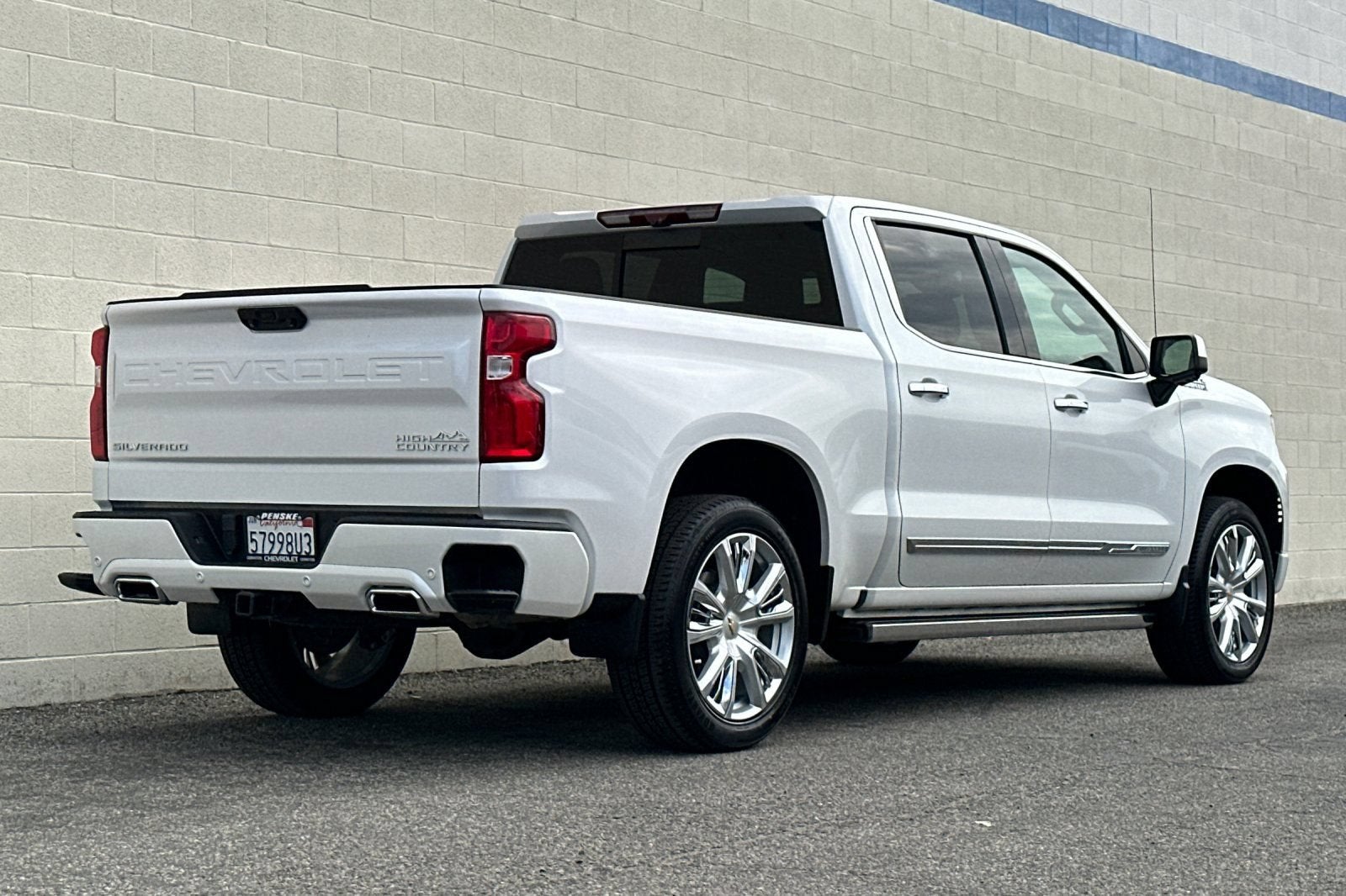 2023 Chevrolet Silverado 1500 High Country
