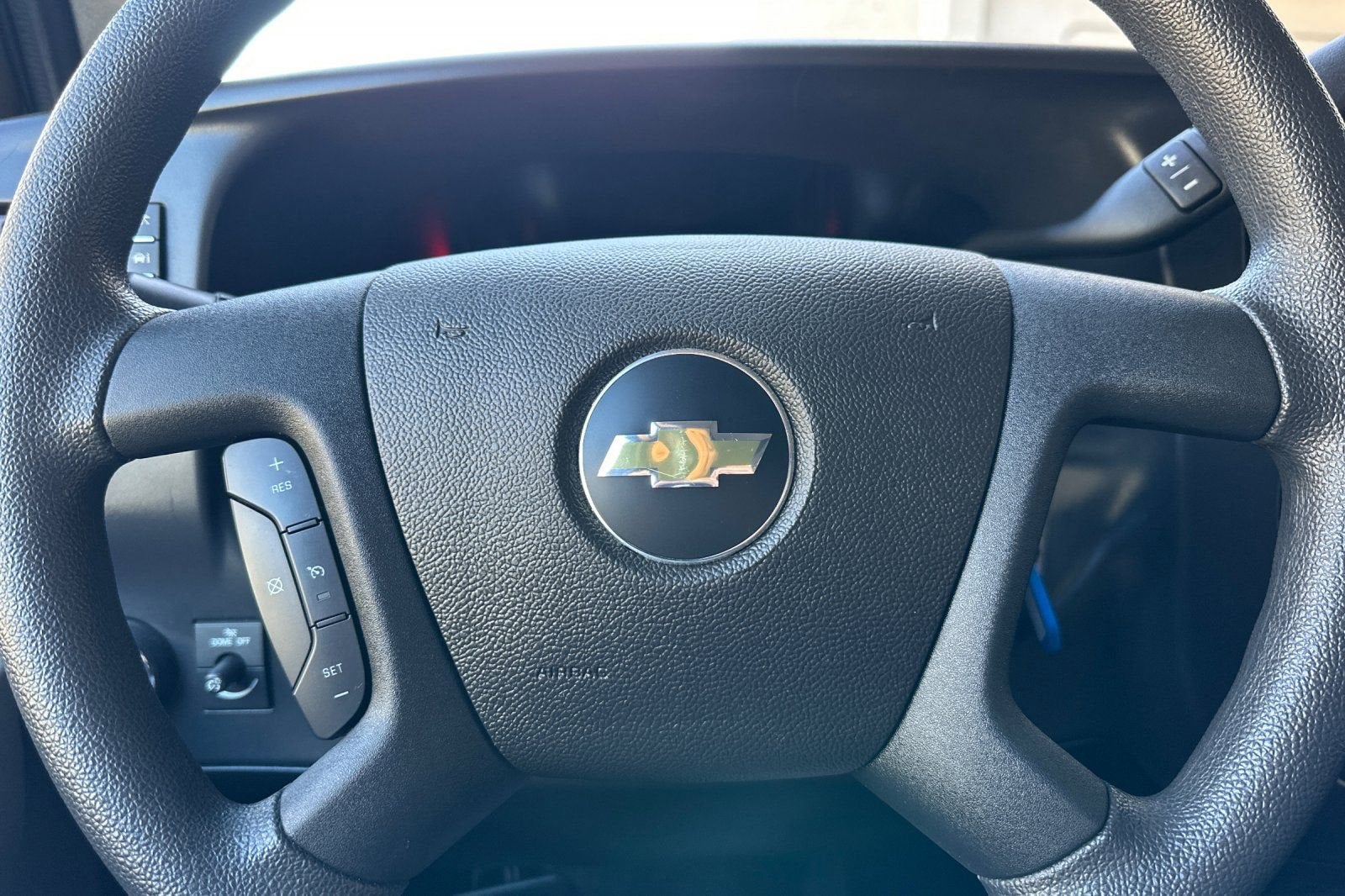 2024 Chevrolet Express Cargo 2500 WT