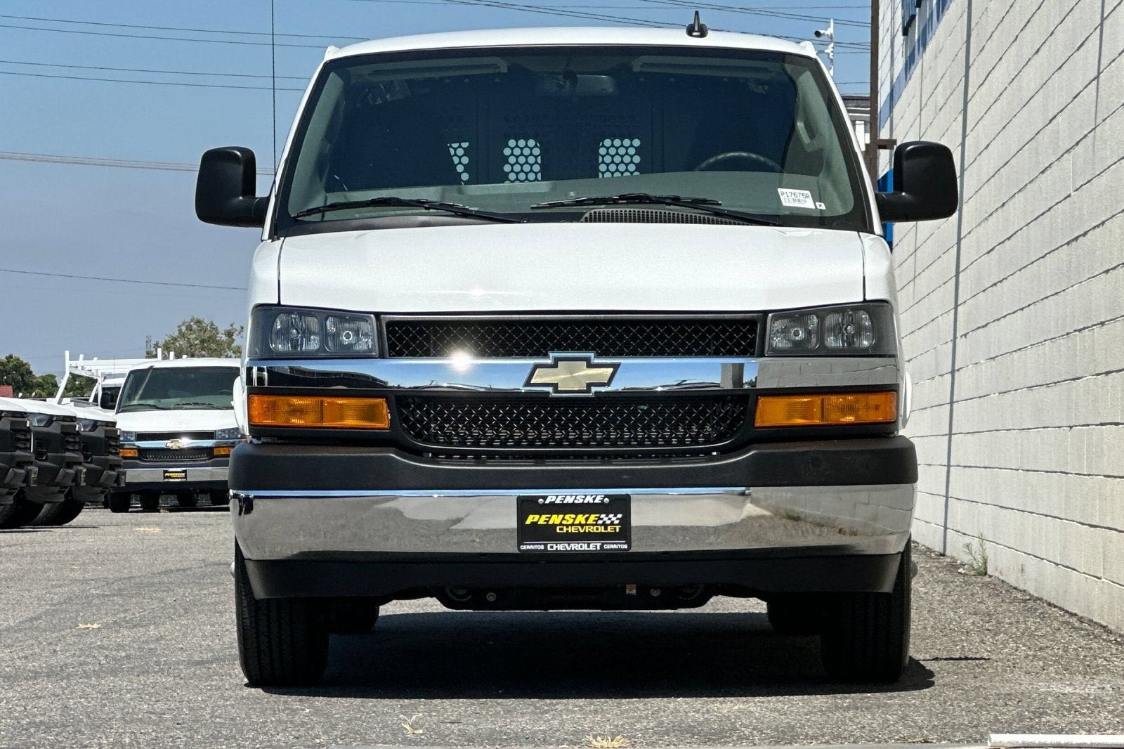 2025 Chevrolet Express Cargo WT