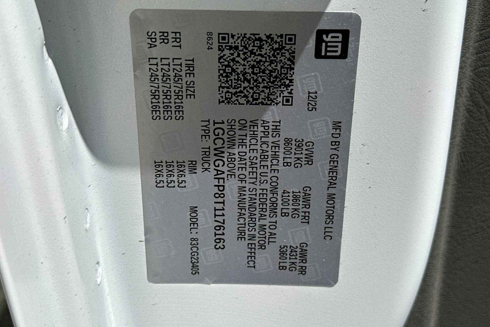 2026 Chevrolet Express Cargo WT