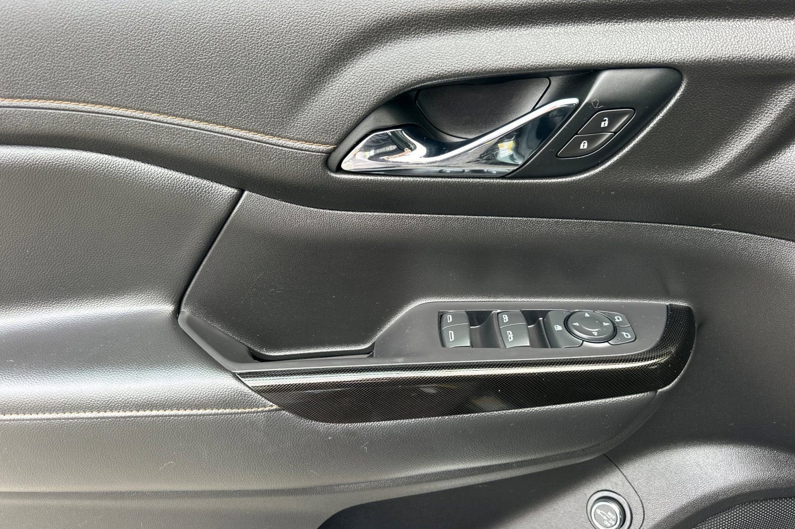 2021 GMC Acadia AT4