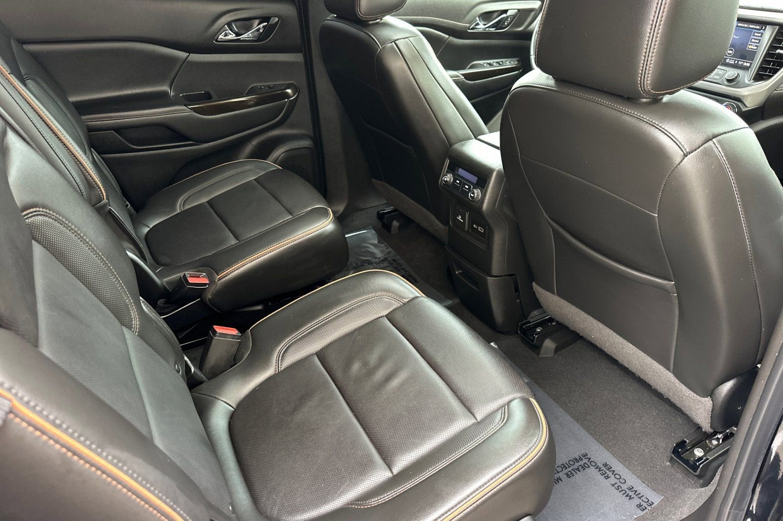 2021 GMC Acadia AT4