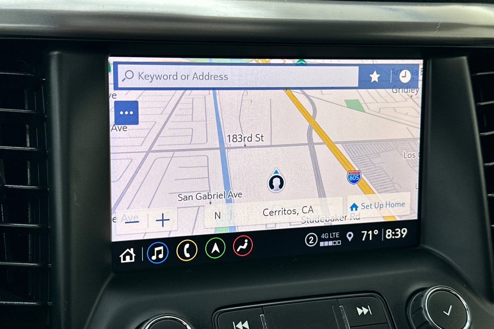 2021 GMC Acadia AT4