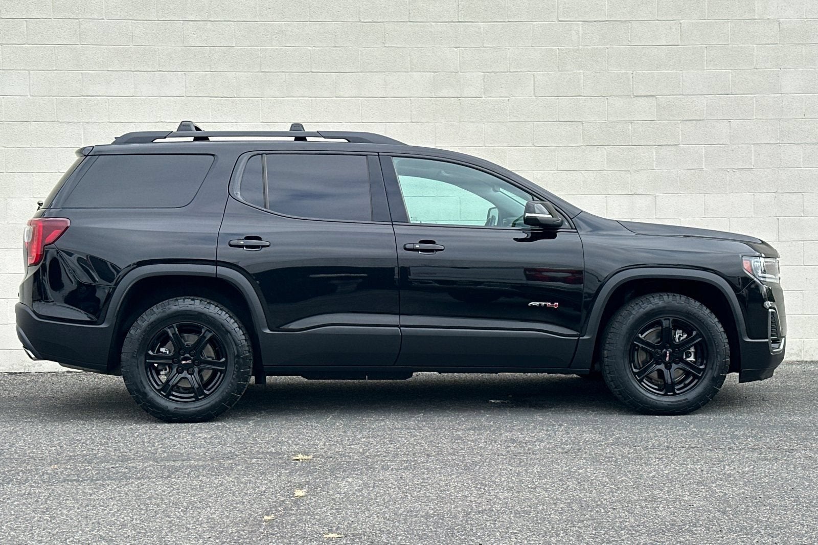 2021 GMC Acadia AT4