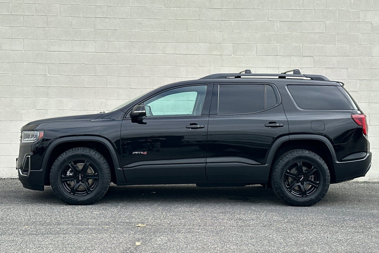 2021 GMC Acadia AT4