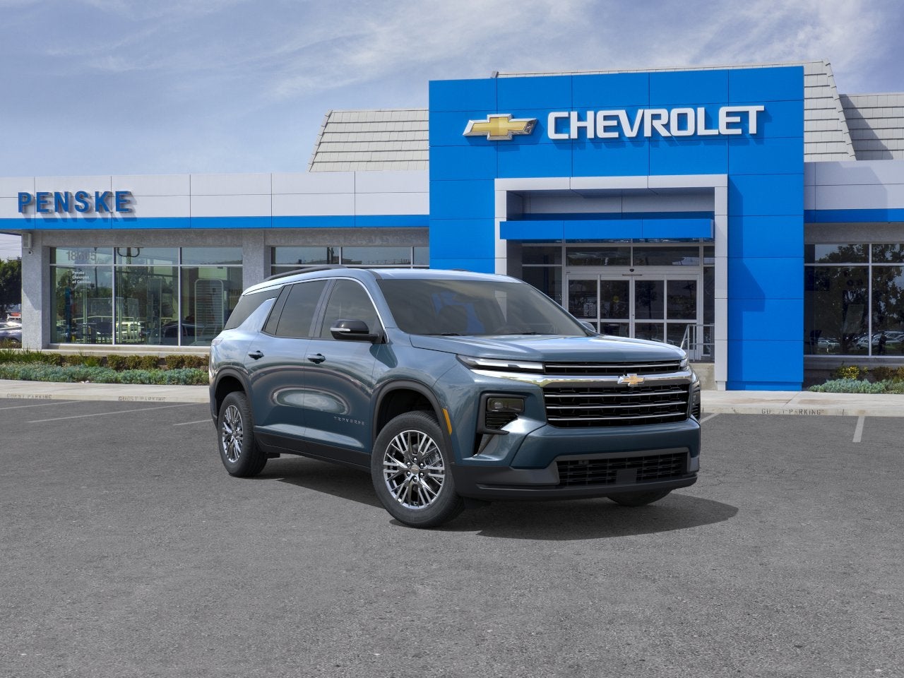 2026 Chevrolet Traverse FWD LT's photo