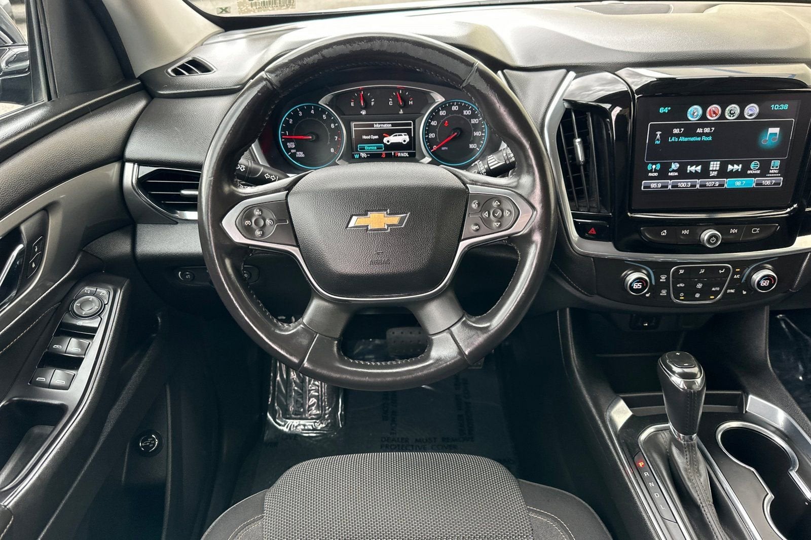 2018 Chevrolet Traverse LT Cloth