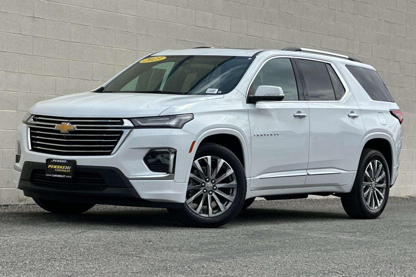 2023 Chevrolet Traverse Premier