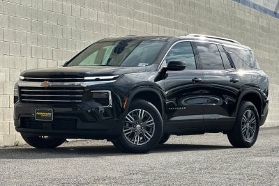 2024 Chevrolet Traverse LT