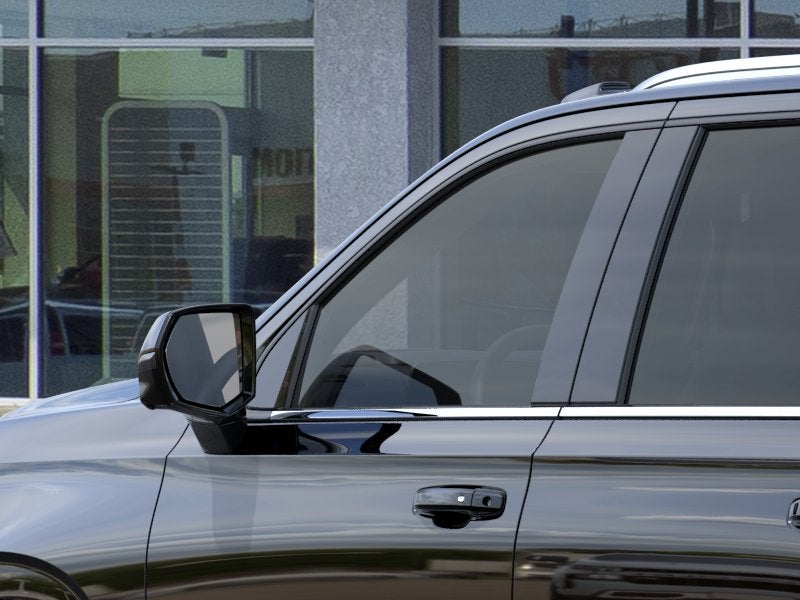 2027 Chevrolet Suburban LT
