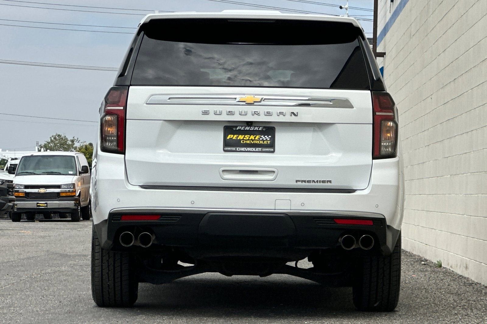 2024 Chevrolet Suburban Premier