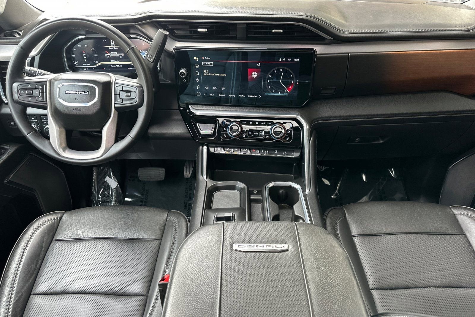 2024 GMC Sierra 2500 HD Denali