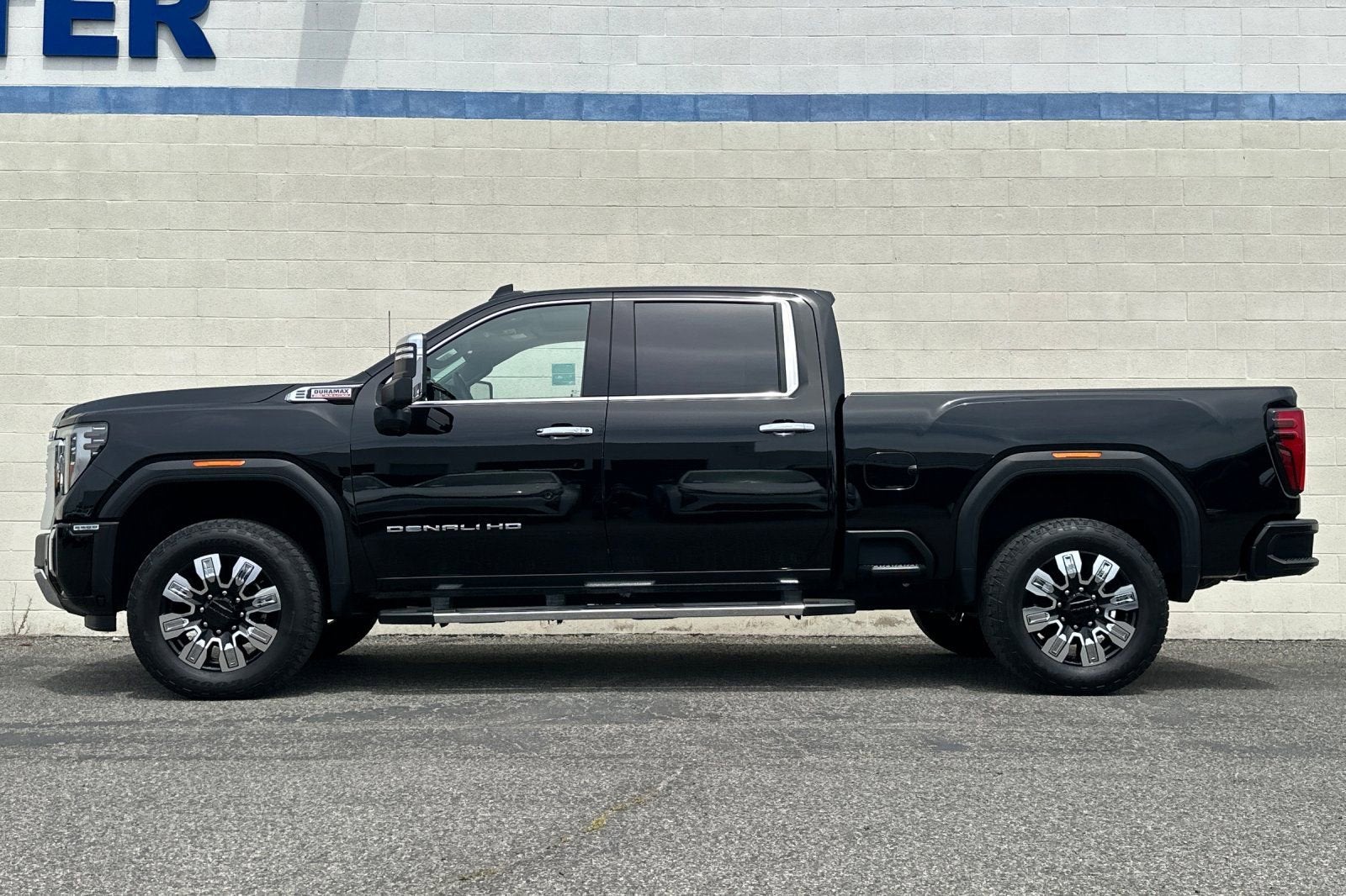 2024 GMC Sierra 2500 HD Denali
