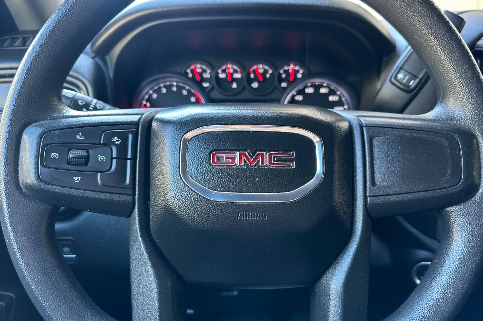 2022 GMC Sierra 1500 Pro