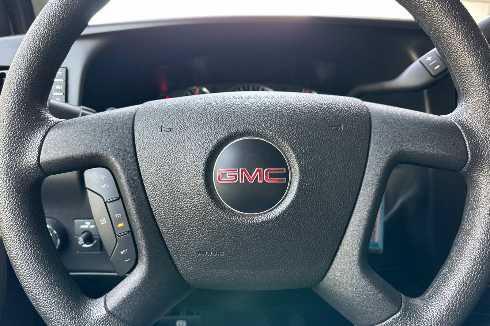 2024 GMC Savana Cargo 2500 Work Van