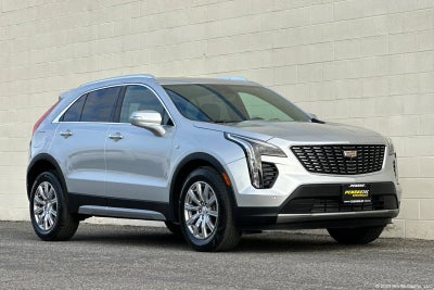 2022 Cadillac XT4 FWD Premium Luxury