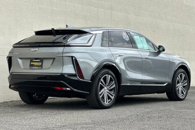 2024 Cadillac LYRIQ Luxury 1